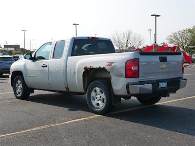 2008 Chevrolet Silverado 1500 Extended Cab 4WD, Pickup for sale #C240820A - photo 2