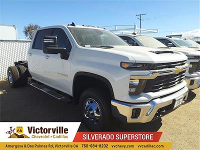 New 2025 Chevrolet Silverado 3500 LT Crew Cab 4x2, Cab Chassis for sale #S250148 - photo 1