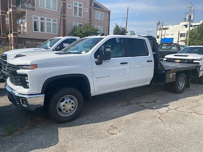 2024 Chevrolet Silverado 3500 Crew Cab 4WD, Flatbed Truck for sale #RF446532 - photo 1