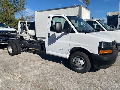 2024 Chevrolet Express 4500 DRW RWD, Cutaway for sale #RN007622 - photo 1