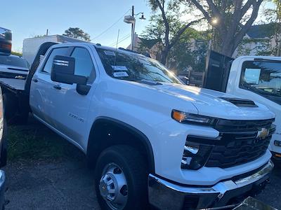 2025 Chevrolet Silverado 3500 Crew Cab 4WD, Flatbed Truck for sale #SF112562 - photo 1