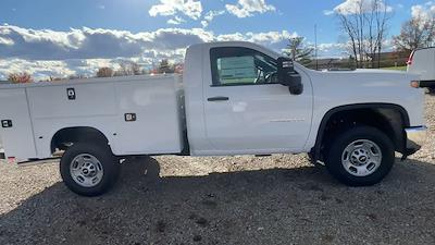 2025 Chevrolet Silverado 2500 Regular Cab 4WD, Cab Chassis for sale #250469 - photo 2