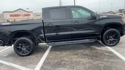 2024 Chevrolet Silverado 1500 Crew Cab 4WD, Pickup for sale #P14934 - photo 2