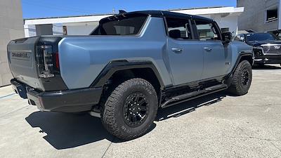 2024 GMC Hummer EV Pickup Crew Cab AWD, Pickup for sale #G01742 - photo 2