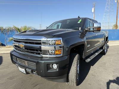 Used 2018 Chevrolet Silverado 2500 High Country Crew Cab 4WD, Pickup for sale #JF101513 - photo 1