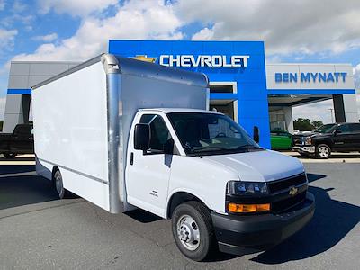 2023 Chevrolet Express 4500 DRW RWD, Box Van for sale #M018425 - photo 1