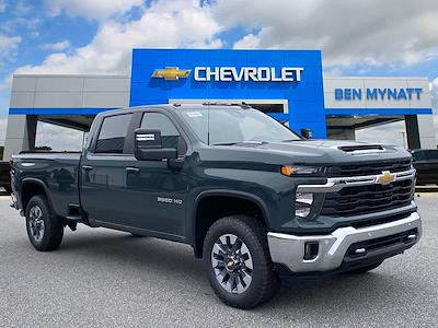 2025 Chevrolet Silverado 3500 Crew Cab 4WD, Pickup for sale #M111806 - photo 1