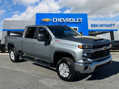 2025 Chevrolet Silverado 3500 Crew Cab 4WD, Pickup for sale #M118347 - photo 1