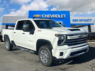 2025 Chevrolet Silverado 2500 Crew Cab 4WD, Pickup for sale #M121584 - photo 1