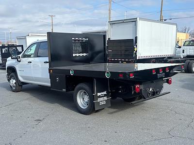 New 2024 Chevrolet Silverado 3500 Work Truck Crew Cab 4WD, 9' 5" Knapheide Value-Master X Flatbed Truck for sale #M453029 - photo 2