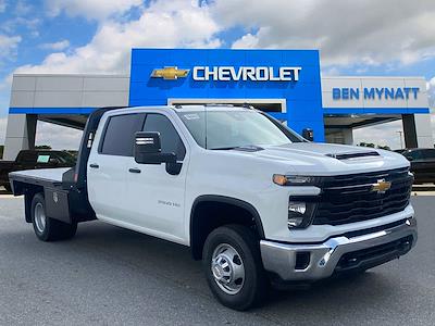 New 2024 Chevrolet Silverado 3500 Work Truck Crew Cab 4WD, Flatbed Truck for sale #M453683 - photo 1