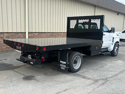 2023 Chevrolet Silverado 5500 Regular Cab DRW RWD, Knapheide Value-Master X Flatbed Truck for sale #M518745 - photo 2