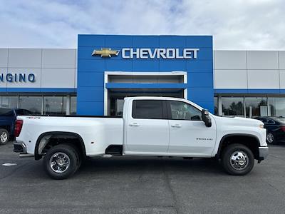 New 2025 Chevrolet Silverado 3500 LT Crew Cab 4WD, Pickup for sale #256725 - photo 1