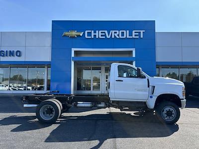 New 2024 Chevrolet Silverado 5500 Work Truck Regular Cab 4WD, Cab Chassis for sale #551724 - photo 1