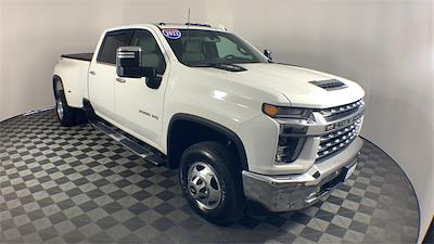 2022 Chevrolet Silverado 3500 Crew Cab 4x4, Pickup for sale #41209 - photo 1