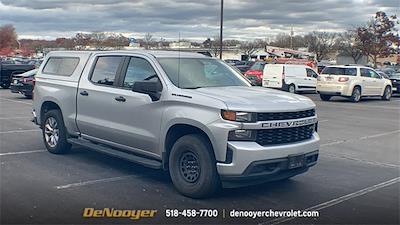 Used 2021 Chevrolet Silverado 1500 Custom Crew Cab 4x4, Pickup for sale #41305 - photo 1