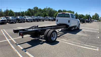 2024 Chevrolet Silverado 5500 Crew Cab DRW 4x2, Cab Chassis for sale #B24052 - photo 2