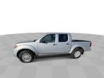 Used 2016 Nissan Frontier SV Crew Cab 4WD, Pickup for sale #PXT781400 - photo 7