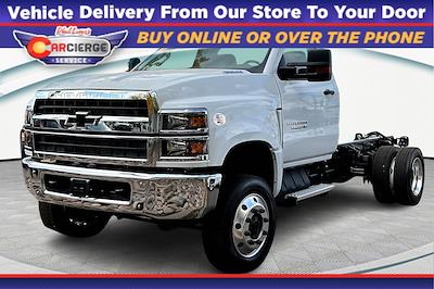 2024 Chevrolet Silverado 5500 Regular Cab DRW 4WD