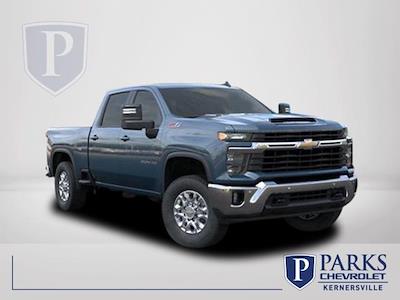 New 2025 Chevrolet Silverado 2500 LT Crew Cab 4x4, Pickup for sale #126276 - photo 1