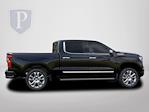 2025 Chevrolet Silverado 1500 Crew Cab 4x4, Pickup for sale #152762 - photo 5