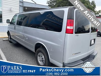 Used 2018 Chevrolet Express 3500 LT 4x2, Passenger Van for sale #416980A - photo 2