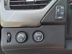 2019 Chevrolet Suburban 4x4, SUV #3K7238 - photo 8