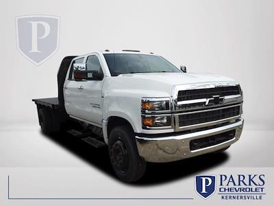 New 2024 Chevrolet Silverado 5500 Work Truck Crew Cab 4x2, PJ's Western Flatbed Truck for sale #FK8150 - photo 1