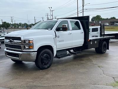 2024 Chevrolet Silverado 5500 Crew Cab DRW 4x2, PJ's Truck Bodies Platform Body Flatbed Truck for sale #FK8151 - photo 1