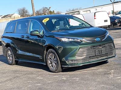 Used 2021 Toyota Sienna LE FWD, Minivan for sale #A10307 - photo 1