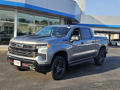 New 2024 Chevrolet Silverado 1500 LT Crew Cab 4WD, Pickup for sale #RG320551 - photo 1