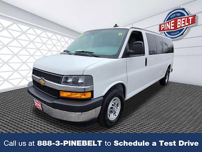 Used 2018 Chevrolet Express 3500 LT 4x2, Passenger Van for sale #L239888P - photo 1