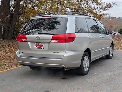 Used 2004 Toyota Sienna LE 4x2, Minivan for sale #B10552 - photo 2