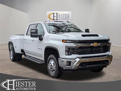 New 2025 Chevrolet Silverado 3500 LT Crew Cab 4WD, Pickup for sale #N23715 - photo 1