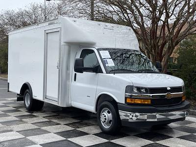 2022 Chevrolet Express 3500 4x2, Rockport Cargoport Cutaway Van #PC40718 - photo 1