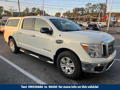 Used 2017 Nissan Titan SV Crew Cab 4WD, Pickup for sale #245639B - photo 1