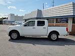 Used 2016 Nissan Frontier SV Crew Cab 4WD, Pickup for sale #P23440A - photo 7