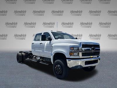 2024 Chevrolet Silverado 5500 Crew Cab DRW 4WD