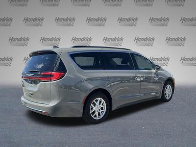 Used 2022 Chrysler Pacifica Touring L FWD, Minivan for sale #P32111 - photo 2