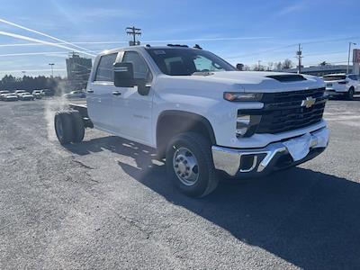 New 2024 Chevrolet Silverado 3500 Work Truck Crew Cab 4WD, Cab Chassis for sale #T29762 - photo 1