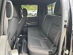 2022 Nissan Frontier Crew Cab 4x4, Pickup for sale #23851 - photo 19