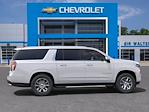 2024 Chevrolet Suburban 4x4, SUV for sale #243726 - photo 2