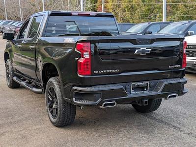 2024 Chevrolet Silverado 1500 Crew Cab 4x4, Pickup for sale #243917 - photo 2