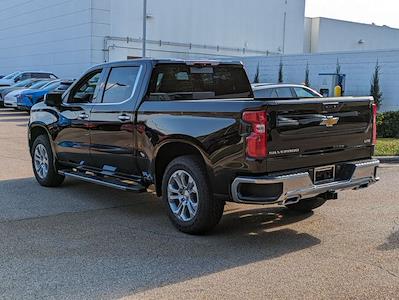 2025 Chevrolet Silverado 1500 Crew Cab 4x4, Pickup for sale #254518 - photo 2