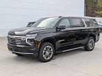 New 2025 Chevrolet Suburban LT 4WD, SUV for sale #254732 - photo 3