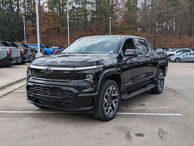 New 2025 Chevrolet Silverado EV RST Crew Cab 4WD, Pickup for sale #254796 - photo 1