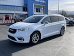 Used 2022 Chrysler Pacifica Limited FWD, Minivan for sale #K87002F - photo 4