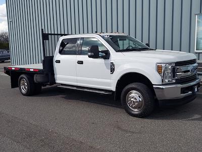 Used 2019 Ford F-350 XLT Crew Cab 4x4, Flatbed Truck for sale #FAP230235 - photo 1