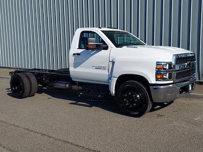 New 2024 Chevrolet Silverado 5500 Work Truck Regular Cab 4x2, Cab Chassis for sale #FCHR862 - photo 1