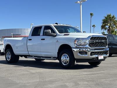 2024 Ram 3500 Crew Cab DRW 4x4, Pickup for sale #241302 - photo 1